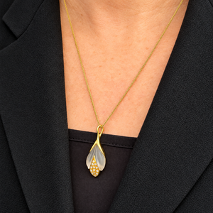 VINTAGE ‘TULIP’ ROCK CRYSTAL & DIAMOND PENDANT 18ct GOLD