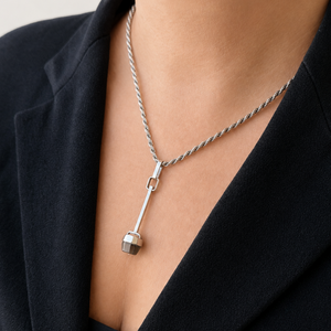 MID-CENTURY SILVER c1960’s SCANDI SPINEL PENDANT AND CHAIN