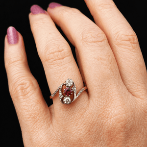 ANTIQUE ART NOUVEAU DIAMOND & RUBY RING 14ct GOLD