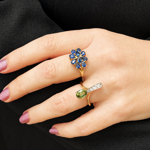 VINTAGE c1940’s SAPPHIRE & DIAMOND RING 18ct GOLD