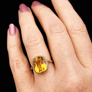 MID CENTURY CITRINE COCKTAIL RING 9ct GOLD