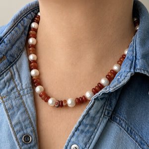 BESPOKE SEMI-BAROQUE PEARLS & AGATE NECKLACE 9ct GOLD