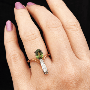 VINTAGE c1940’s SAPPHIRE & DIAMOND RING 18ct GOLD