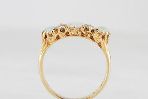VINTAGE 1975 SOLID OPAL & DIAMOND RING 18ct GOLD