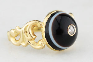 ANTIQUE VICTORIAN BANDED AGATE & DIAMOND MOURNING RING 18ct GOLD