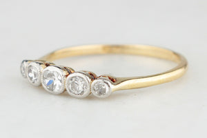 ANTIQUE FIVE-STONE DIAMOND RING c1915 18ct GOLD & PLATINUM