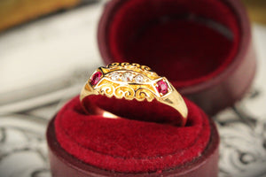 ANTIQUE EDWARDIAN 1904 RUBY & DIAMOND RING 18ct GOLD