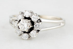 VINTAGE .53ct DIAMOND DAISY RING 14ct GOLD
