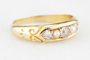 ANTIQUE VICTORIAN 1892 DIAMOND & PEARL RING 18ct GOLD