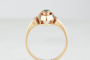 VINTAGE DIAMOND & EMERALD RING 9ct GOLD