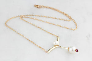 VINTAGE c1940 PEARL & RUBY NECKLACE 14ct GOLD