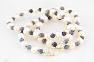 BESPOKE PEARL & SAPPHIRE NECKLACE 9ct GOLD CLASP