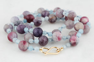 BESPOKE PLUM TOURMALINE & AQUAMARINE NECKLACE WITH 9ct GOLD CLASP