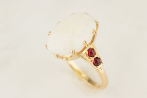RETRO MID CENTRUY OPAL & GARNET RING 14ct GOLD