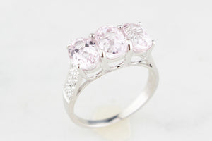 MODERN KUNZITE & DIAMOND TRILOGY RING 9ct WHITE GOLD