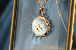 ANTIQUE EDWARDIAN MOTHER OF PEARL SWALLOW PENDANT 9ct GOLD