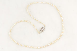 ART DECO c1920 AKOYA PEARL STRAND WITH 18ct GOLD DIAMOND CLASP