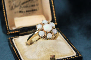 RETRO SOLID OPAL CLUSTER RING 9ct GOLD