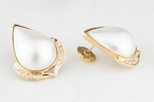 DESIGNER MABE PEARL & DIAMOND STATEMENT EARRINGS 18ct GOLD