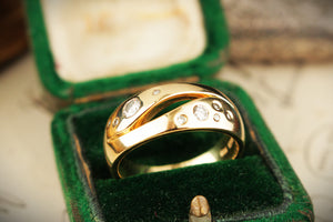 VINTAGE DIAMOND SNAKE BAND 18ct GOLD