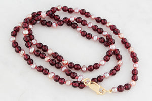 BESPOKE GARNET & PINK PEARL NECKLACE 9ct GOLD