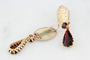 ANTIQUE ETCHED EDWARDIAN GARNET DROP EARRINGS 9ct GOLD