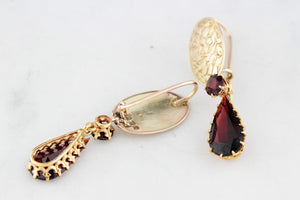 ANTIQUE ETCHED EDWARDIAN GARNET DROP EARRINGS 9ct GOLD