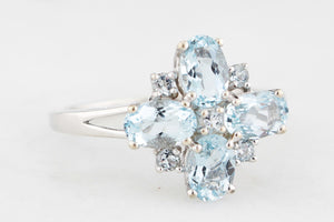 MODERN AQUAMARINE CLUSTER RING 9ct WHITE GOLD