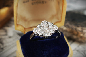 VINTAGE ESTATE 1ct DIAMOND CLUSTER RING 18ct WHITE GOLD