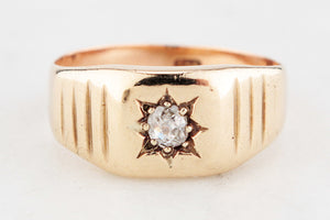 ANTIQUE STAR-SET DIAMOND SIGNET RING 9ct GOLD