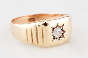 ANTIQUE STAR-SET DIAMOND SIGNET RING 9ct GOLD