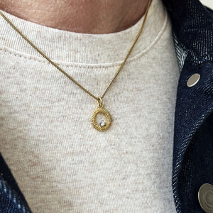 VINTAGE DIAMOND WREATH PENDANT 18ct GOLD