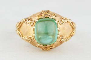 VINTAGE 18ct YELLOW GOLD CABOCHON EMERALD RING