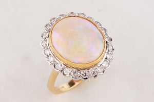VINTAGE c1930/40 SOLID OPAL & DIAMOND RING 18ct GOLD