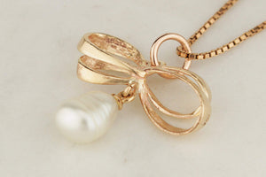 ANTIQUE c1920 SEMI-BAROQUE PEARL BOW PENDANT 9ct GOLD