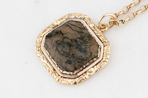 ANTIQUE MOSS AGATE PENDANT 9ct GOLD