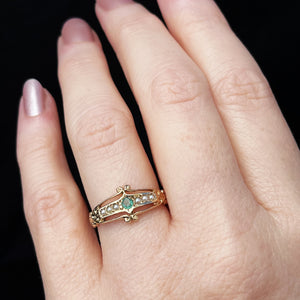 VINTAGE EMERALD & PEARL RING 9ct GOLD