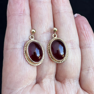 VINTAGE CABOCHON PYROPE GARNET EARRINGS 9ct GOLD