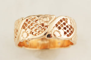 VINTAGE ESTATE ETCHED & PEIRCED 7.65mm BAND 9ct GOLD