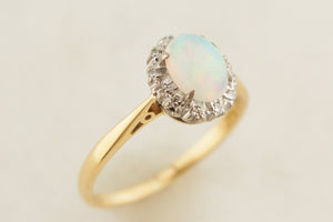 ANTIQUE EDWARDIAN c1915 OPAL & DIAMOND RING 18ct GOLD