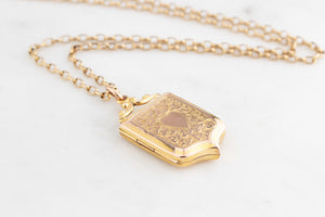 ANTIQUE EDWARDIAN c1910 ETCHED LOCKET 9ct GOLD