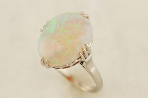 VINTAGE LATE ART DECO c1930 SOLID OPAL COCKTAIL RING PLATINUM