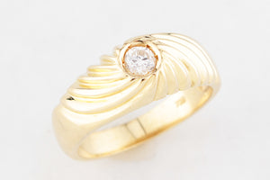 VINTAGE .25ct SOLITAIRE RING 18ct GOLD