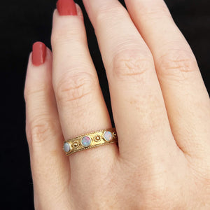 VINTAGE SOLID OPAL TRILOGY BAND 9ct GOLD