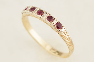 ANTIQUE c1920 FIVE STONE RUBY RING 9ct GOLD