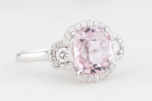 CONTEMPORARY KUNZITE & DIAMOND RING 14ct GOLD
