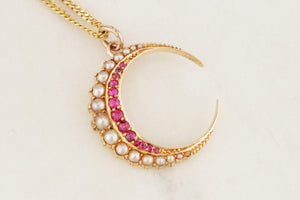 ANTIQUE EDWARDIAN RUBY & SEED PEARL CRESCENT MOON PENDANT 15ct GOLD