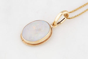 RETRO 1984 SOLID OPAL PENDANT 9ct GOLD