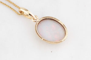 RETRO 1984 SOLID OPAL PENDANT 9ct GOLD