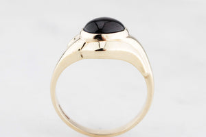 VINTAGE MID-CENTURY CABOCHON GARNET RING 9ct GOLD